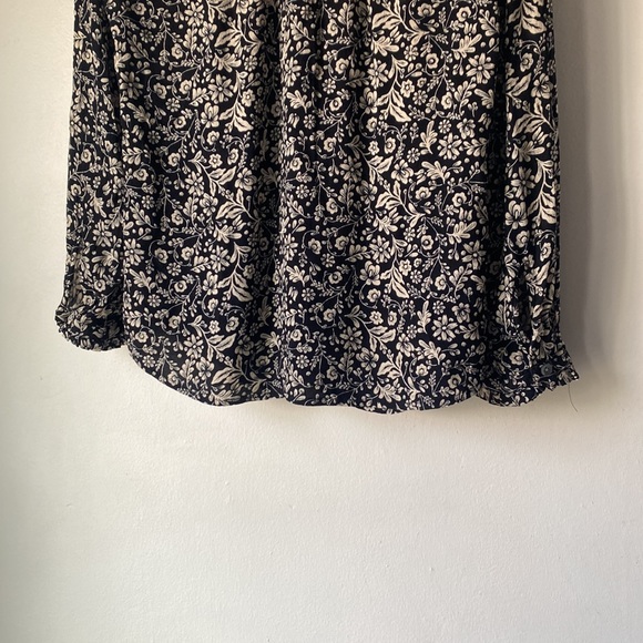 J.Crew XS Prairie Floral Drapey Button-Up Top - Picture 10 of 13